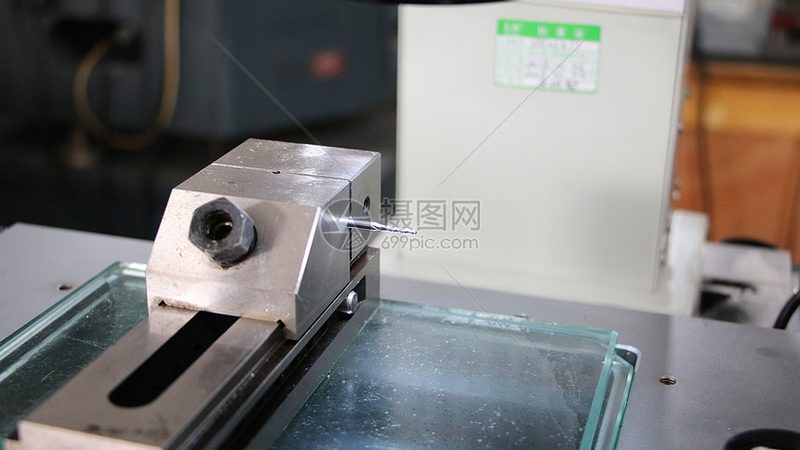 广州摇臂钻床批发价格，揭秘性价比之选